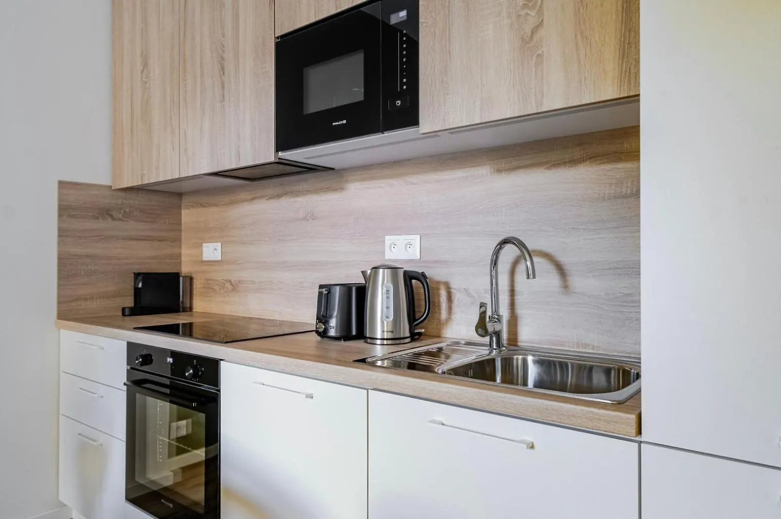 Blueground Letna Furnished Studio Foodie Area Prg-54 Praha